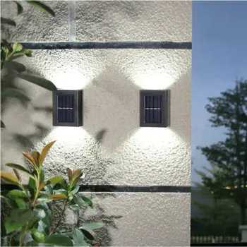 LED Солнечный настенный светильник Открытый садовый настенный светильник Водонепроницаемый фонарь на солнечных батареях вверх и вниз Светящийся двор Забор Украшение