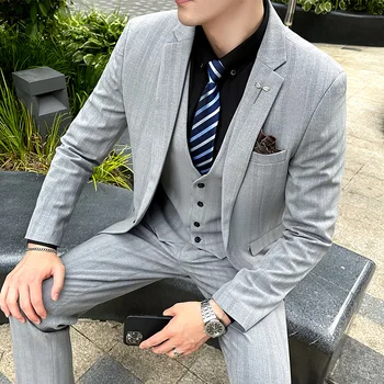 (костюм + брюки + жилет) Полосатый мужской костюм Весна Новый Бизнес Профессиональный Узкий Костюм Три Пальто Для Мужчин