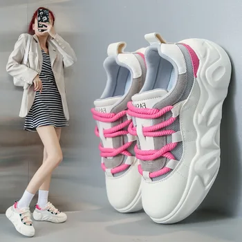 Маленькая белая туфля Girl 2023 Осень Новое корейское издание Студент Толстая подошва Универсальная повседневная спортивная доска Обувь Тренд