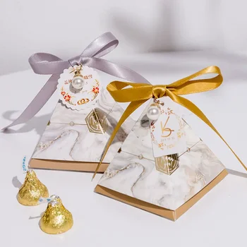 Новая треугольная пирамидальная коробка для конфет Мраморные свадебные сувениры и подарочные коробки Шоколадная коробка для гостей Подарочные коробки Принадлежности для вечеринок