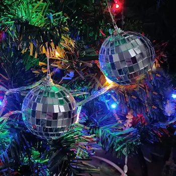  Серебряный цвет Висячие отверстия Зеркальные шары разных размеров Светоотражающие шары Украшения для рождественской елки Украшение дома