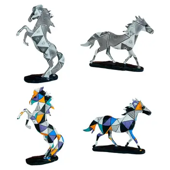 Смоляные статуэтки Скульптуры Декоративные рождественские статуи лошадей в гостиной